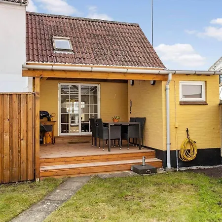 Дом отдыха Ae324-marstal-kirkestraede-31 *